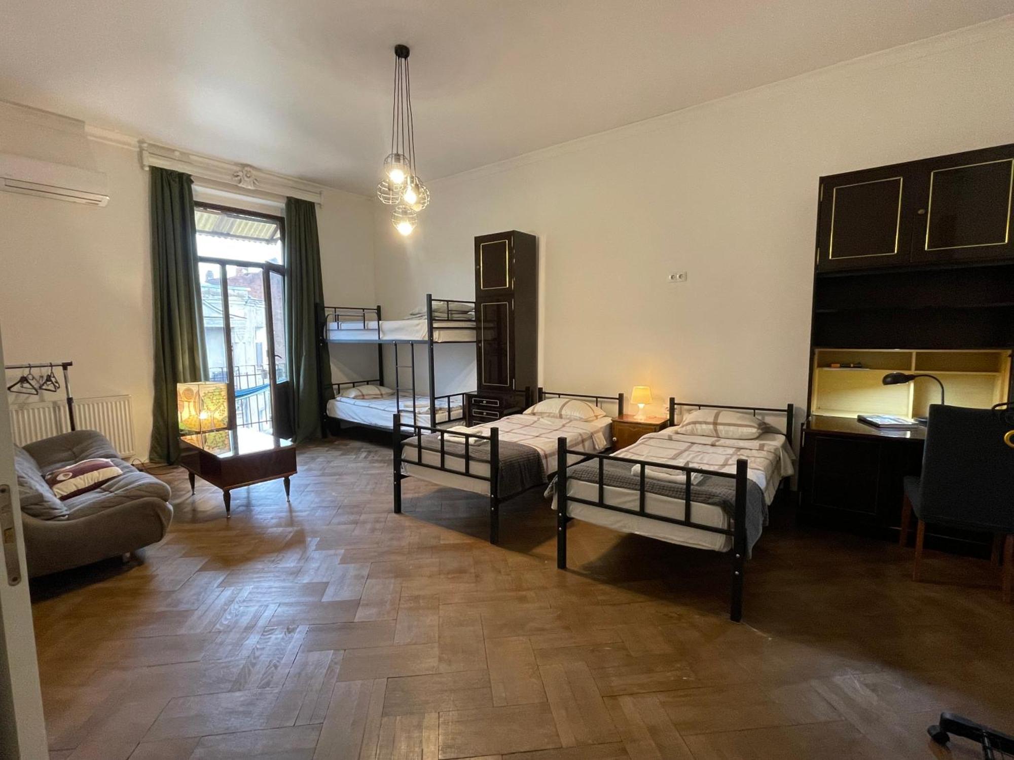 Guest House Third Floor Tbilisi Eksteriør billede