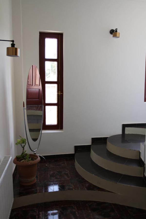 Guest House Third Floor Tbilisi Eksteriør billede
